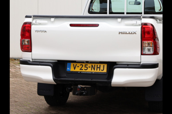 Toyota Hilux 2.4 D-4D 4WD Cool Comfort | Airco | Cruise | Trekhaak