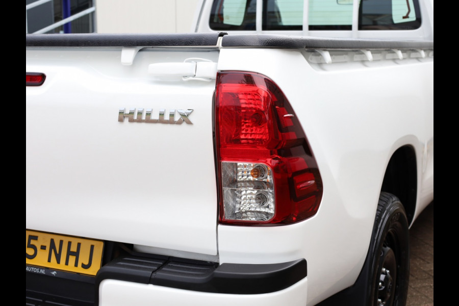 Toyota Hilux 2.4 D-4D 4WD Cool Comfort | Airco | Cruise | Trekhaak
