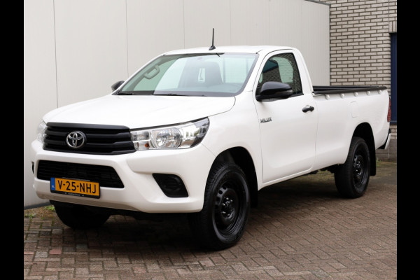 Toyota Hilux 2.4 D-4D 4WD Cool Comfort | Airco | Cruise | Trekhaak