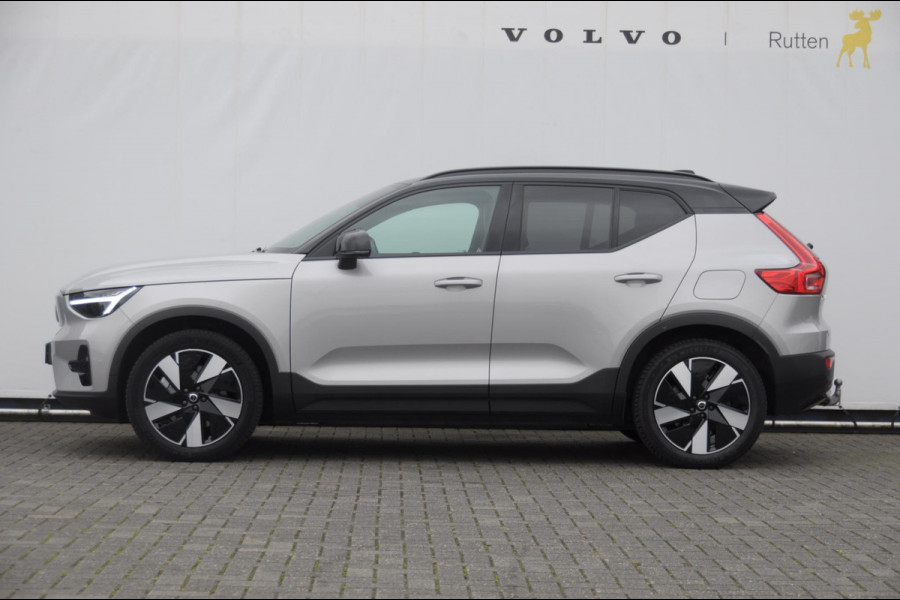 Volvo XC40 252PK Automaat Single Ext. Range Core / Lederen bekleding / Trekhaak / getint glas / Leder met alcantara interieur / Parkeersensoren met camera / Stoel - en stuurwielverwarming / Apple carplay