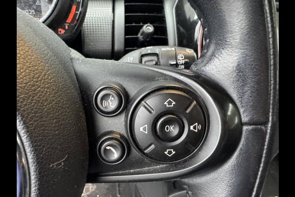 MINI Mini 1.5 Cooper Salt Business | Navigatie | Parkeersensoren | Lichtmetalen Velgen | Cruise Control |