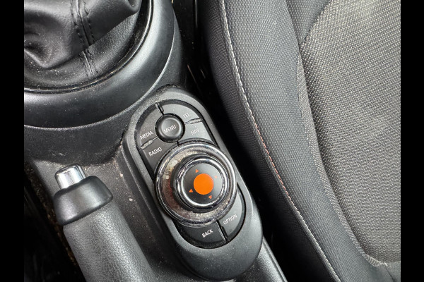 MINI Mini 1.5 Cooper Salt Business | Navigatie | Parkeersensoren | Lichtmetalen Velgen | Cruise Control |
