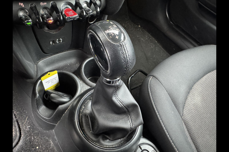 MINI Mini 1.5 Cooper Salt Business | Navigatie | Parkeersensoren | Lichtmetalen Velgen | Cruise Control |