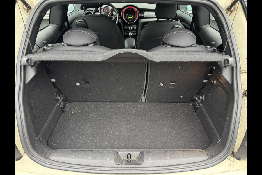 MINI Mini 1.5 Cooper Salt Business | Navigatie | Parkeersensoren | Lichtmetalen Velgen | Cruise Control |