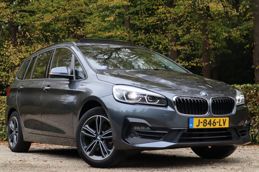 BMW 2 Serie Gran Tourer 218i High Executive Edition | Pano | Camera | ACC | Trekhaak | Automaat |