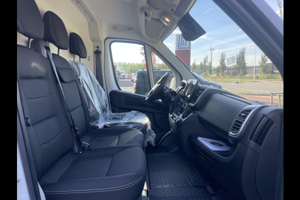 Fiat Ducato 2.2 MultiJet 140 S&S L2H2 3.5t Automaat | Trekhaak | 10 inch/apple carplay | Voorruitverwarming | Webasto standkachel |
