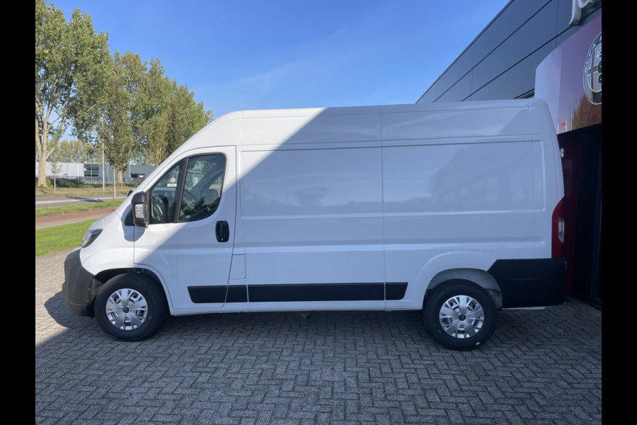 Fiat Ducato 2.2 MultiJet 140 S&S L2H2 3.5t Automaat | Trekhaak | 10 inch/apple carplay | Voorruitverwarming | Webasto standkachel |
