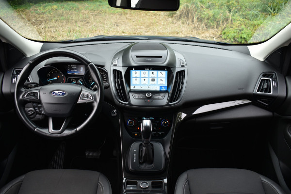 Ford Kuga 1.5 AUT 180PK ECOBOOST TITANIUM CAMERA/NAVI/TREKHAAK