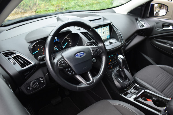 Ford Kuga 1.5 AUT 180PK ECOBOOST TITANIUM CAMERA/NAVI/TREKHAAK