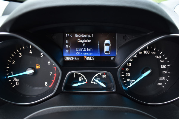 Ford Kuga 1.5 AUT 180PK ECOBOOST TITANIUM CAMERA/NAVI/TREKHAAK