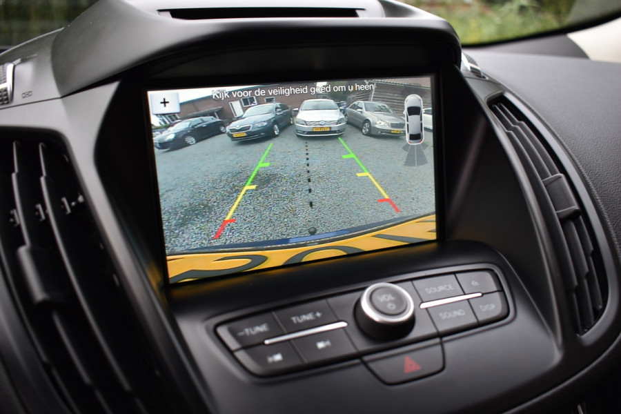 Ford Kuga 1.5 AUT 180PK ECOBOOST TITANIUM CAMERA/NAVI/TREKHAAK