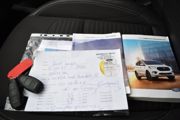Ford Kuga 1.5 AUT 180PK ECOBOOST TITANIUM CAMERA/NAVI/TREKHAAK