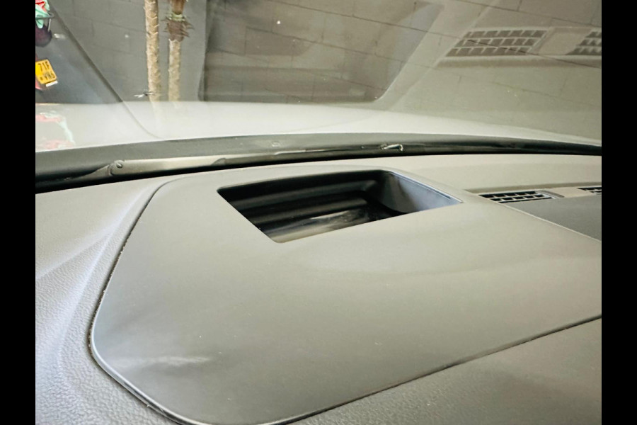 Volkswagen Golf 2.0 TSI GTI Nurnburgring! Head up! Harman Kardon! Panoramadak! Vol opties!