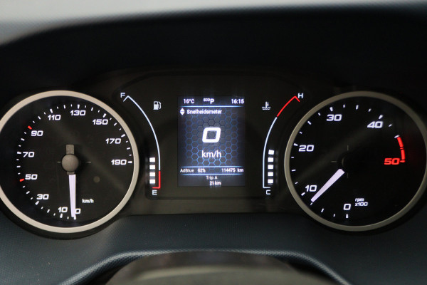 Iveco Daily 35S18V 3.0 Automaat L2H2 Luchtvering, ACC, Camera, Climate, Appel Carplay, LED, DAB, Trekhaak