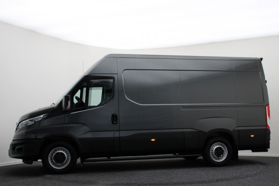 Iveco Daily 35S18V 3.0 Automaat L2H2 Luchtvering, ACC, Camera, Climate, Appel Carplay, LED, DAB, Trekhaak
