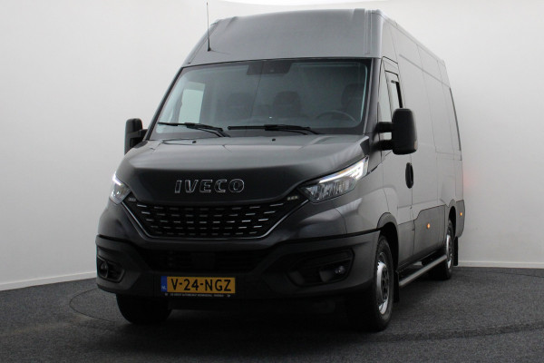 Iveco Daily 35S18V 3.0 Automaat L2H2 Luchtvering, ACC, Camera, Climate, Appel Carplay, LED, DAB, Trekhaak