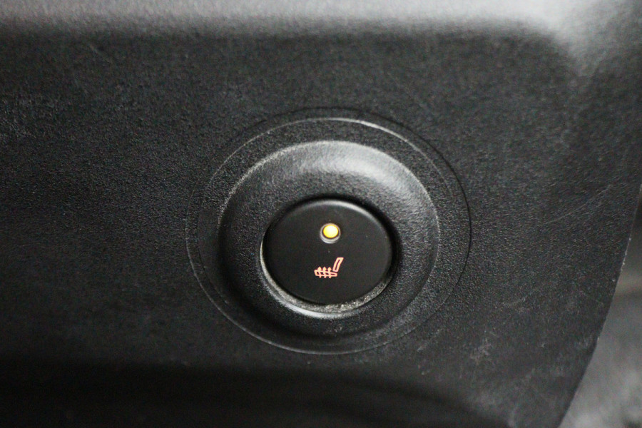 Iveco Daily 35S18V 3.0 Automaat L2H2 Luchtvering, ACC, Camera, Climate, Appel Carplay, LED, DAB, Trekhaak
