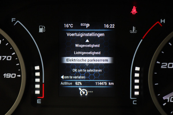 Iveco Daily 35S18V 3.0 Automaat L2H2 Luchtvering, ACC, Camera, Climate, Appel Carplay, LED, DAB, Trekhaak