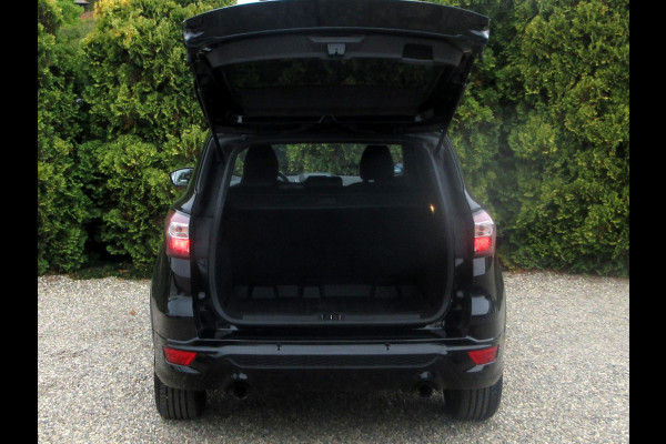 Ford Kuga 1.5 EcoBoost ST Line Automaat *Zeer mooi!*