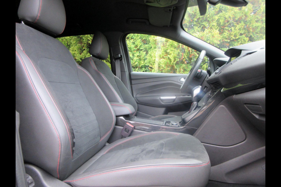 Ford Kuga 1.5 EcoBoost ST Line Automaat *Zeer mooi!*