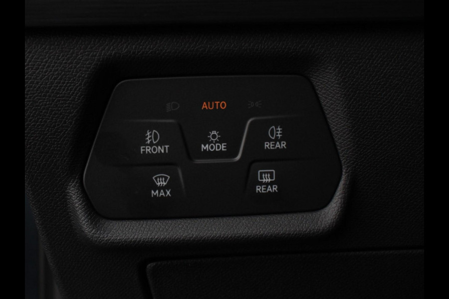 CUPRA Formentor 1.5 TSI High Automaat | Apple carplay / Android Auto | Keyless Entry / Start | Adaptive Cruise Control | Stoelverwarming | Stuurverwarming | Half Leder