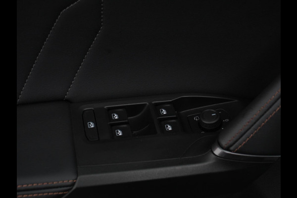 CUPRA Formentor 1.5 TSI High Automaat | Apple carplay / Android Auto | Keyless Entry / Start | Adaptive Cruise Control | Stoelverwarming | Stuurverwarming | Half Leder