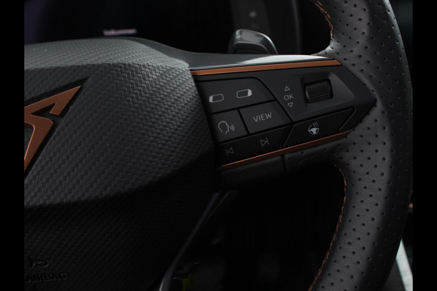 CUPRA Formentor 1.5 TSI High Automaat | Apple carplay / Android Auto | Keyless Entry / Start | Adaptive Cruise Control | Stoelverwarming | Stuurverwarming | Half Leder