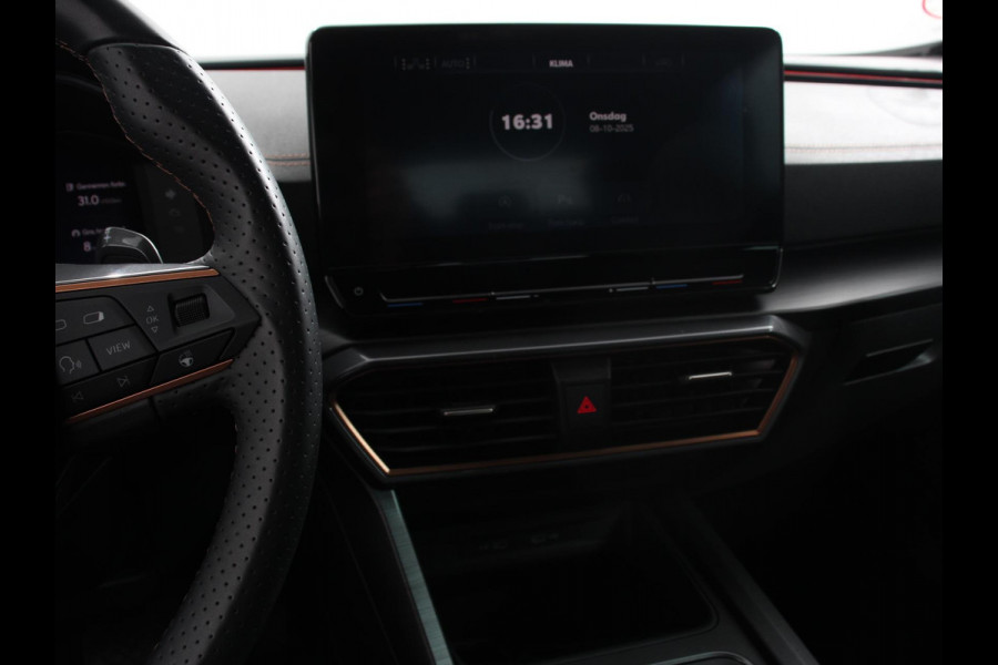 CUPRA Formentor 1.5 TSI High Automaat | Apple carplay / Android Auto | Keyless Entry / Start | Adaptive Cruise Control | Stoelverwarming | Stuurverwarming | Half Leder