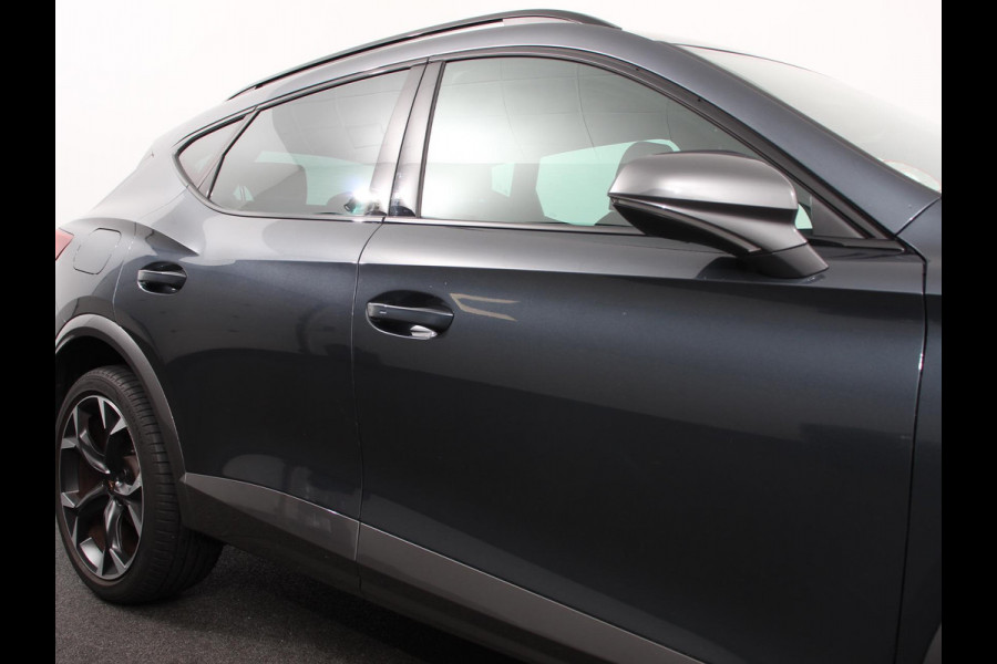 CUPRA Formentor 1.5 TSI High Automaat | Apple carplay / Android Auto | Keyless Entry / Start | Adaptive Cruise Control | Stoelverwarming | Stuurverwarming | Half Leder