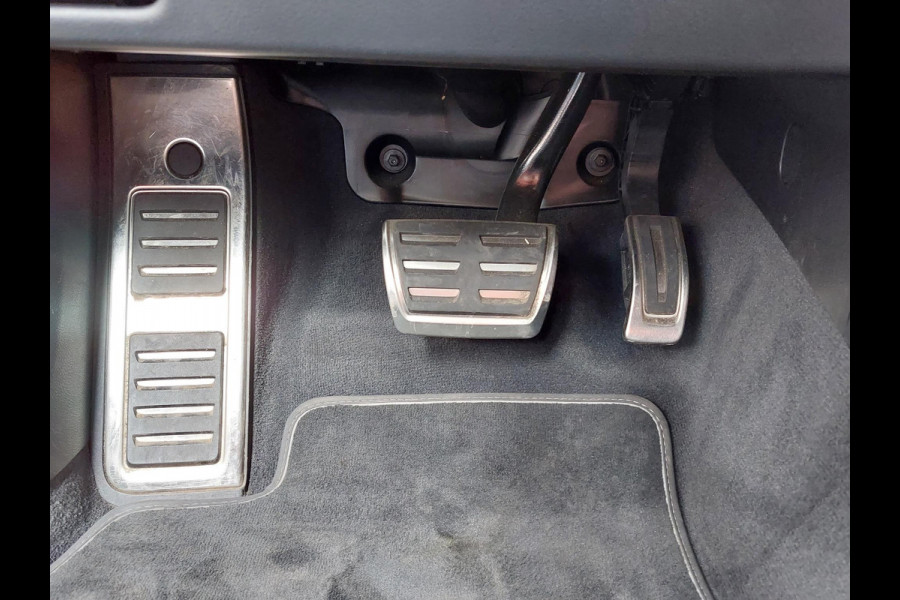 Audi A6 Avant 45 TFSI 245pk Sport | 2x S-line | Trekhaak | NAP