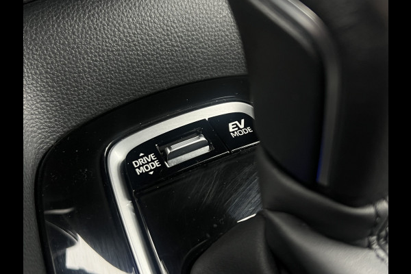 Toyota Corolla Touring Sports 2.0 Hybrid Team D | CarPlay | Camera | ACC | LED | DAB+