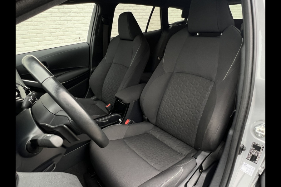 Toyota Corolla Touring Sports 2.0 Hybrid Team D | CarPlay | Camera | ACC | LED | DAB+