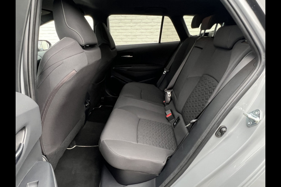 Toyota Corolla Touring Sports 2.0 Hybrid Team D | CarPlay | Camera | ACC | LED | DAB+