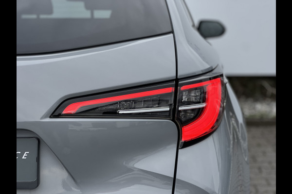 Toyota Corolla Touring Sports 2.0 Hybrid Team D | CarPlay | Camera | ACC | LED | DAB+