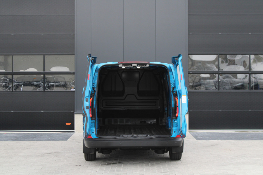 Ford E-Transit Cust. 320 L2H1 Trend 65 kWh 218pk - 2x Schuifdeur - 360 Camera - Pro Power - Keyless - ACC - Stoelverwarming - Rijklaar