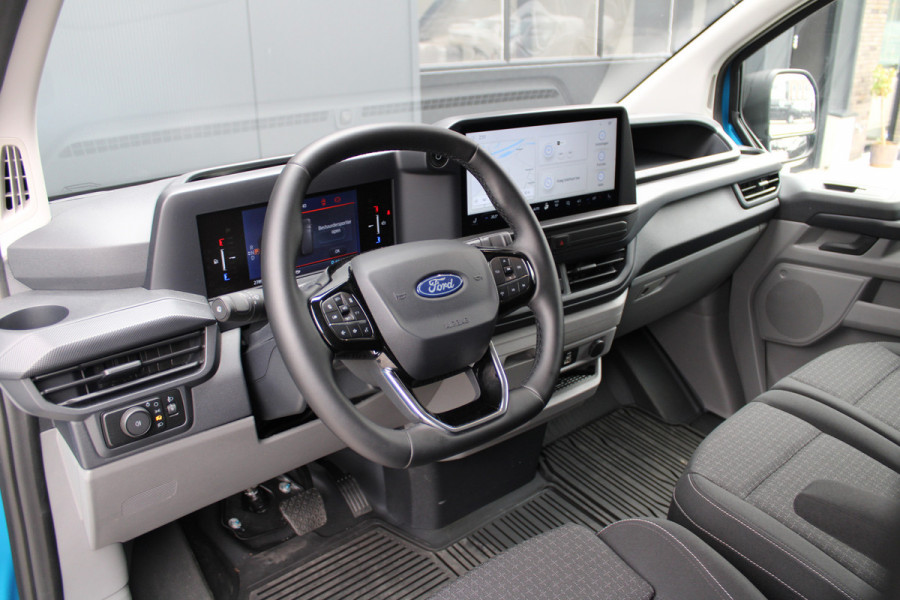 Ford E-Transit Cust. 320 L2H1 Trend 65 kWh 218pk - 2x Schuifdeur - 360 Camera - Pro Power - Keyless - ACC - Stoelverwarming - Rijklaar