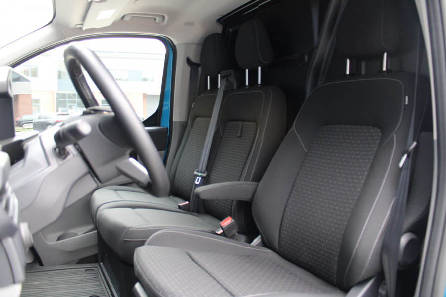 Ford E-Transit Cust. 320 L2H1 Trend 65 kWh 218pk - 2x Schuifdeur - 360 Camera - Pro Power - Keyless - ACC - Stoelverwarming - Rijklaar