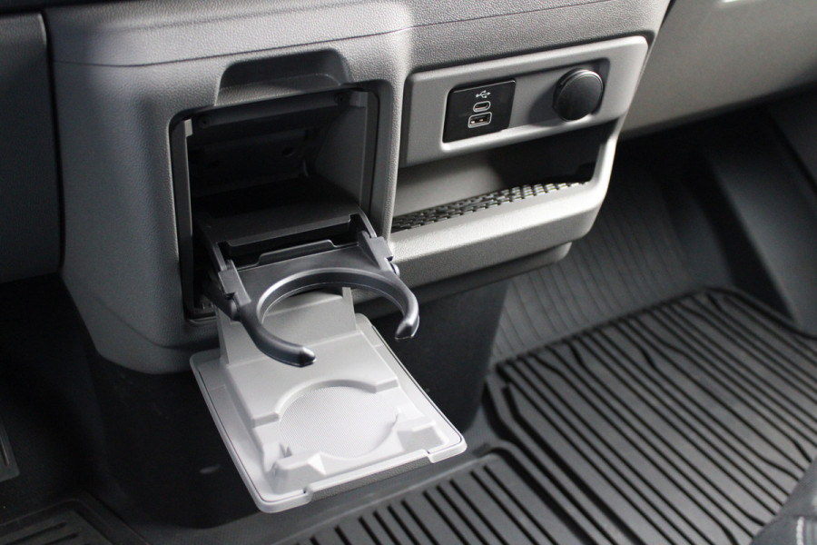 Ford E-Transit Cust. 320 L2H1 Trend 65 kWh 218pk - 2x Schuifdeur - 360 Camera - Pro Power - Keyless - ACC - Stoelverwarming - Rijklaar