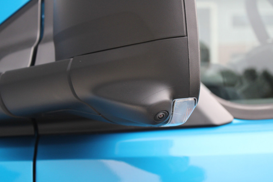 Ford E-Transit Cust. 320 L2H1 Trend 65 kWh 218pk - 2x Schuifdeur - 360 Camera - Pro Power - Keyless - ACC - Stoelverwarming - Rijklaar