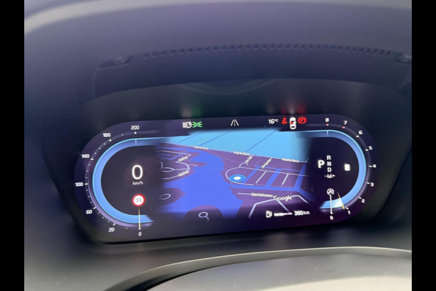 Volvo V60 2.0 B3 Essential Automaat | Google Maps Navigatiesysteem | Apple CarPlay | LED verlichting | Stoel & stuurwielverwarming | Cruis