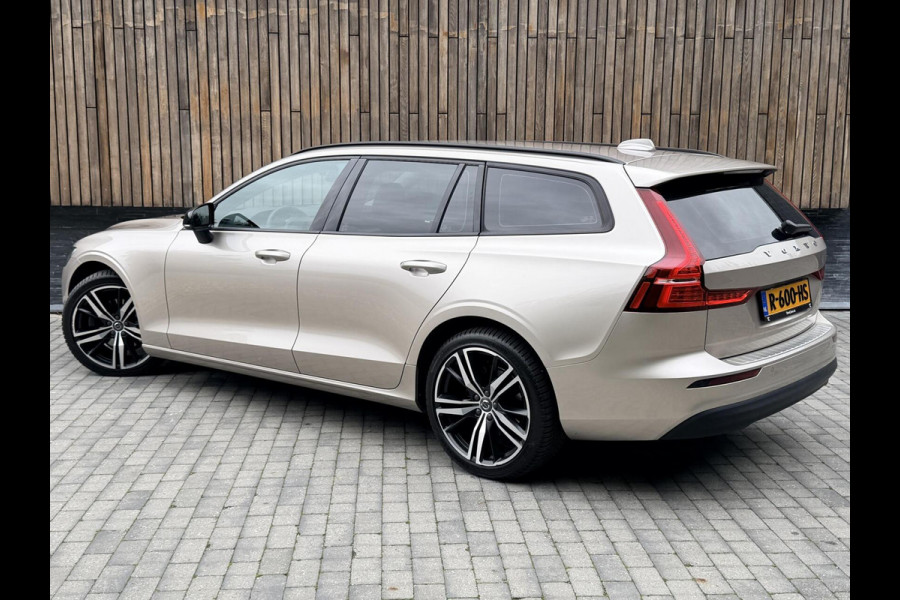 Volvo V60 2.0 B3 Essential Automaat | Google Maps Navigatiesysteem | Apple CarPlay | LED verlichting | Stoel & stuurwielverwarming | Cruis