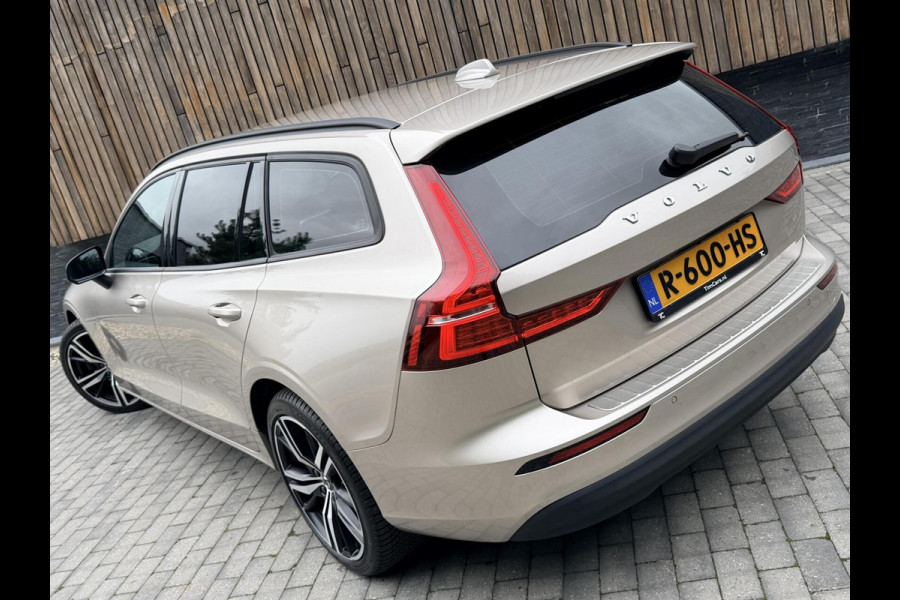Volvo V60 2.0 B3 Essential Automaat | Google Maps Navigatiesysteem | Apple CarPlay | LED verlichting | Stoel & stuurwielverwarming | Cruis