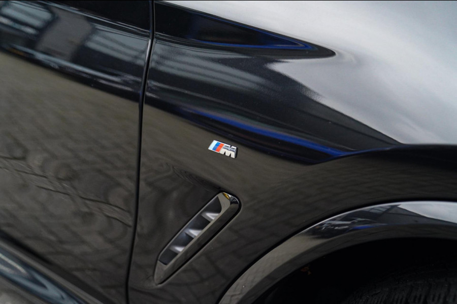 BMW X3 XDrive20i High Executive | Panorama | Shadowline | Camera | M-pakket | Luxe Leder - Memory | Apple Carplay | Cruise Control