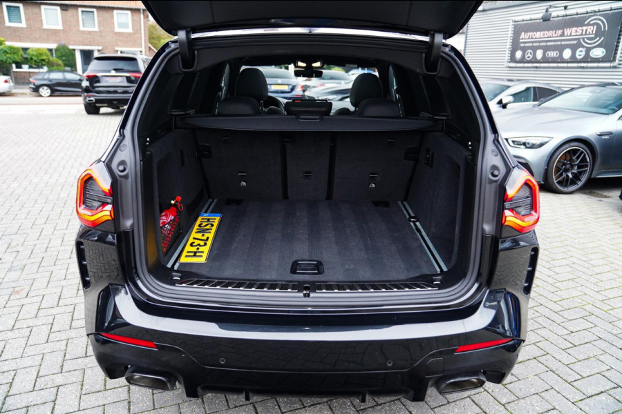 BMW X3 XDrive20i High Executive | Panorama | Shadowline | Camera | M-pakket | Luxe Leder - Memory | Apple Carplay | Cruise Control