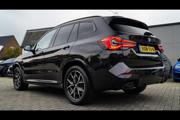 BMW X3 XDrive20i High Executive | Panorama | Shadowline | Camera | M-pakket | Luxe Leder - Memory | Apple Carplay | Cruise Control