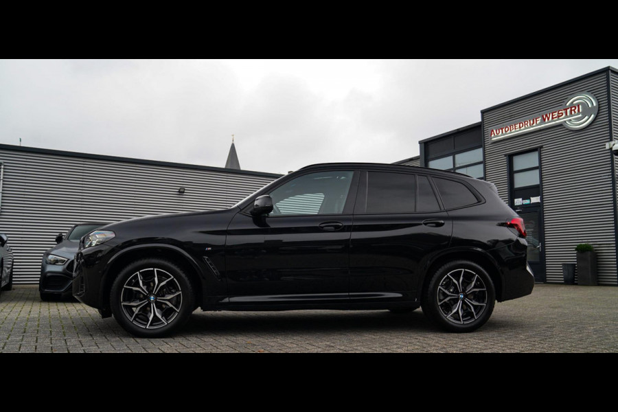 BMW X3 XDrive20i High Executive | Panorama | Shadowline | Camera | M-pakket | Luxe Leder - Memory | Apple Carplay | Cruise Control