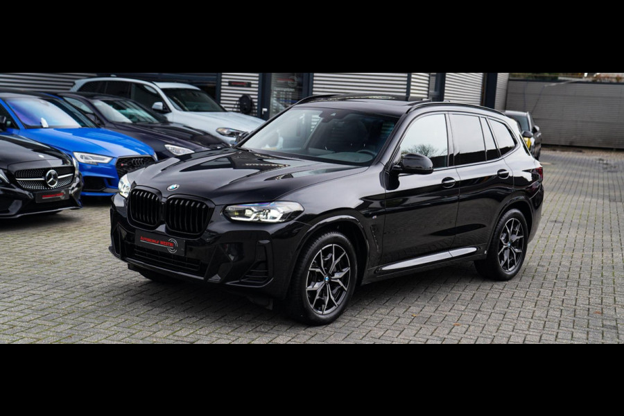 BMW X3 XDrive20i High Executive | Panorama | Shadowline | Camera | M-pakket | Luxe Leder - Memory | Apple Carplay | Cruise Control
