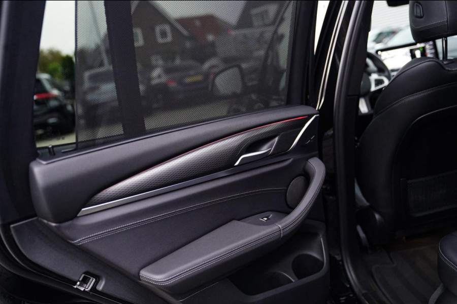 BMW X3 XDrive20i High Executive | Panorama | Shadowline | Camera | M-pakket | Luxe Leder - Memory | Apple Carplay | Cruise Control