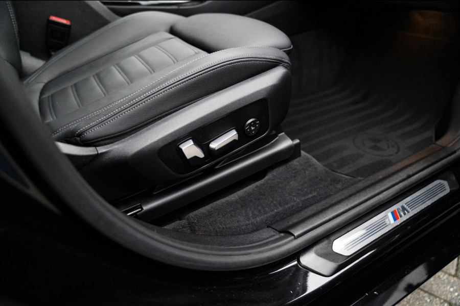 BMW X3 XDrive20i High Executive | Panorama | Shadowline | Camera | M-pakket | Luxe Leder - Memory | Apple Carplay | Cruise Control