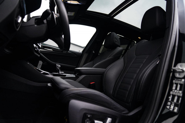 BMW X3 XDrive20i High Executive | Panorama | Shadowline | Camera | M-pakket | Luxe Leder - Memory | Apple Carplay | Cruise Control